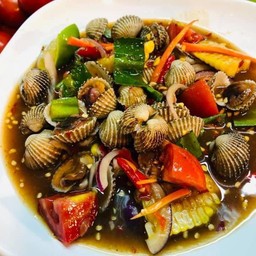 ยำหอยแครงเปลือก