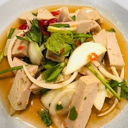 ยำหมูยอ