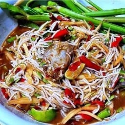 ส้มตำอิสานอินดี้ By_Ratcha ธัญบุรี 4