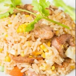 ข้าวผัดหมู