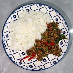 ข้าวกะเพราหมูสับ