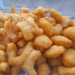 น้ำเต้าหู้ & ปาท่องโก๋ By มุก