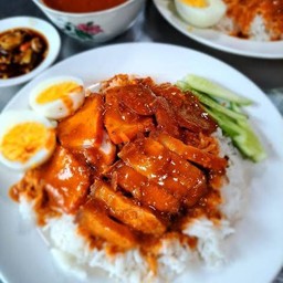 ข้าวหมูแดง