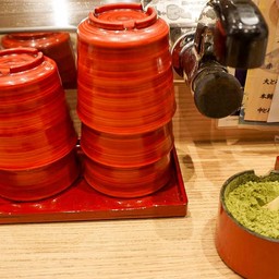 Ganko kaitenzushi  Eki Marché Shin-Osaka