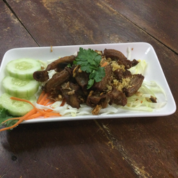 ไส้ทอดกระเทียม