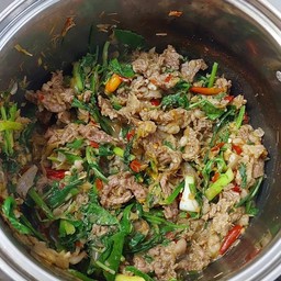 แกงอ่อมเนื้อน้ำน้อยขลุกขลิก