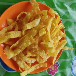 เกี๊ยว กร๊อบกรอบ