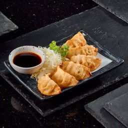 เกี๊ยวซ่า