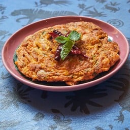 ไข่เจียวลาบ