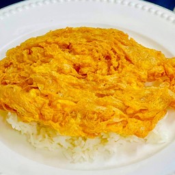 ข้าวไข่เจียวกร๊อบกรอบ