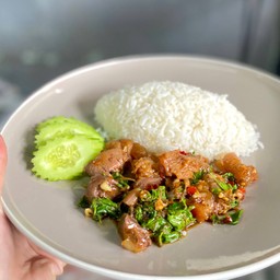 ข้าวกระเพราเนื้อเปื่อย