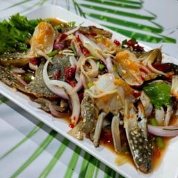 ยำปูม้า