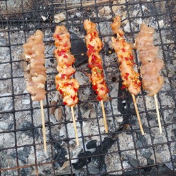 ไก้ปิ้งย่างชีฟุ้ด
