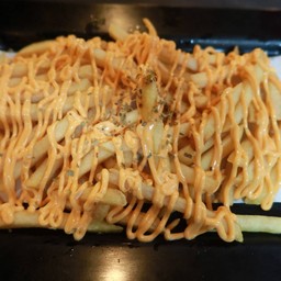 เฟรนซ์ฟรายชส์ชีส