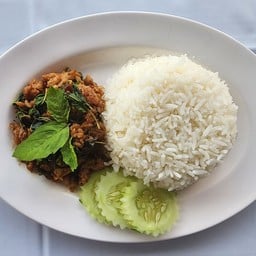 สามยอดต้มเลือดหมู