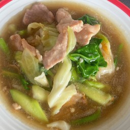 ราดหน้าหมู