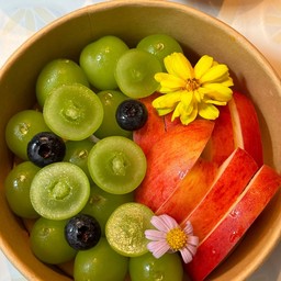 Fruit Box ผลไม้ปอก พร้อมทาน