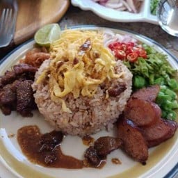 จานอำเภอใจ จานอำเภอใจ