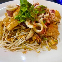 หอยทอด ปลาหมึกไข่