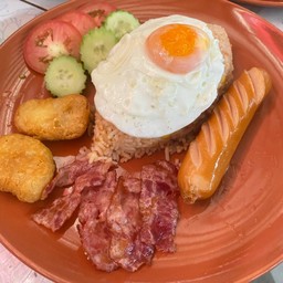 ข้าวผัดอเมริกัน