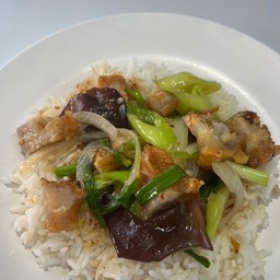 ผัดพริกหยวกราดข้าว