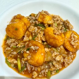 ข้าวเต้าหู้ไข่หมูสับทรงเครื่อง