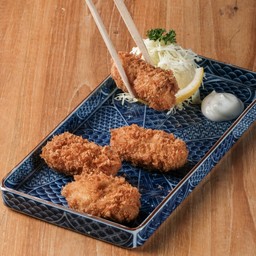 หอยนางรมญี่ปุ่นชุบแป้งทอด