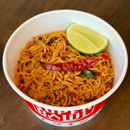 มาม่าต้มยำหมูสับผัดแห้ง