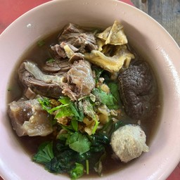 เกาเหลาเนื้อเปื่อย