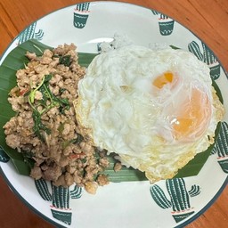 อาหารครัวน้องเกล้า