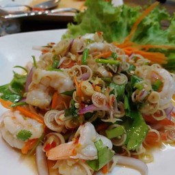 ยำตะไคร้กุ้งสุก