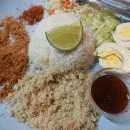 ข้าวยำ+ไข่ต้ม