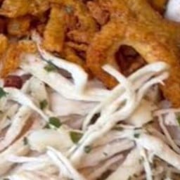 บะหมี่ไก่ฉีก-หมู่บ้านปารียา บ่อวิน