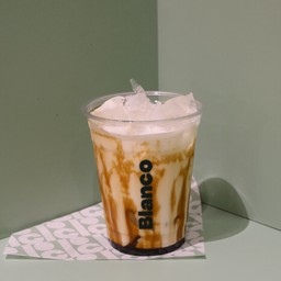 นมคาราเมลโฮมเมด