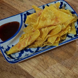 เกี๊ยวปูอัดทอด