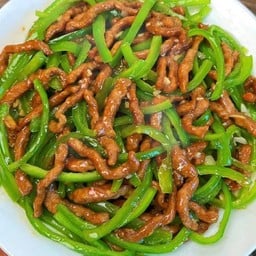 ไก่ผัดพริกหยวก 青椒鸡肉丝