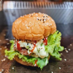 ปังจี่Burger ตลาดพลู