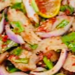 ส้มตำ อาหารอิสาน  by เชฟโรจน์  Sostreet
