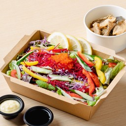 Salmon skin salad