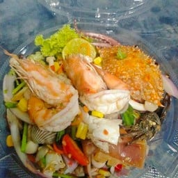 ยำทะเลรวม