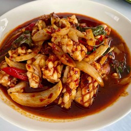 หมึกผัดพริกเผา