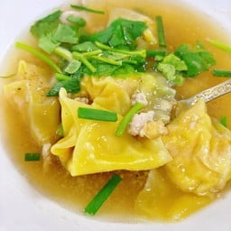 เกี๊ยวน้ำหมู