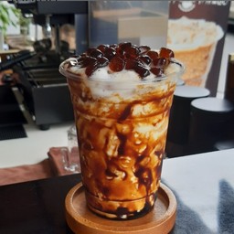 นมสดฮอกไกโดบราวน์ซูการ์