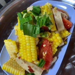 ตำข้าวโพดหมูยอ