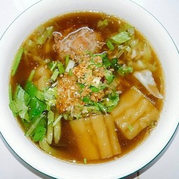 ก๋วยเตี๋ยวไก่มะระ ข้าวมันไก่ ร้านกำไรทอง สาขา1