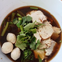 PAPAก๋วยเตี๋ยวไก่มะระ หมูสด หมูตุ๋น