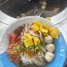 ก๋วยเตี๋ยวต้มยำ
