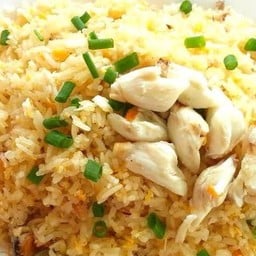 [อร่อยซ่ากับโค้ก] ข้าวผัดปู กลาง +  โค้ก ออริจินัล (กระป๋อง)