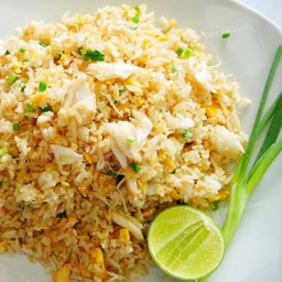 ข้าวผัดปู M+จ๊อปู