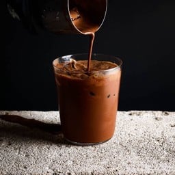 Darknesses Chocolate